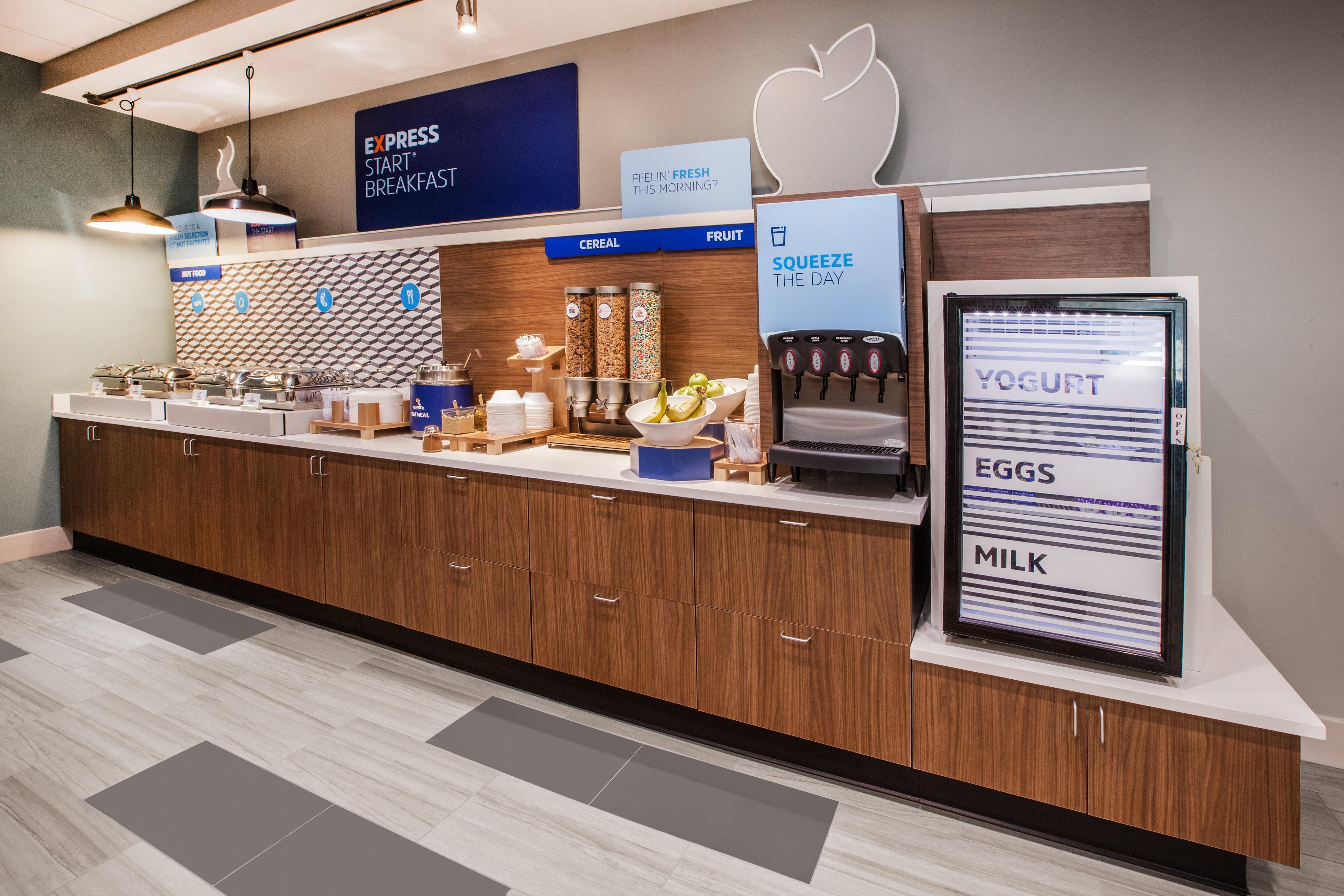 Holiday Inn Express & Suites - Dallas Nw Hwy - Love Field By Ihg Dış mekan fotoğraf