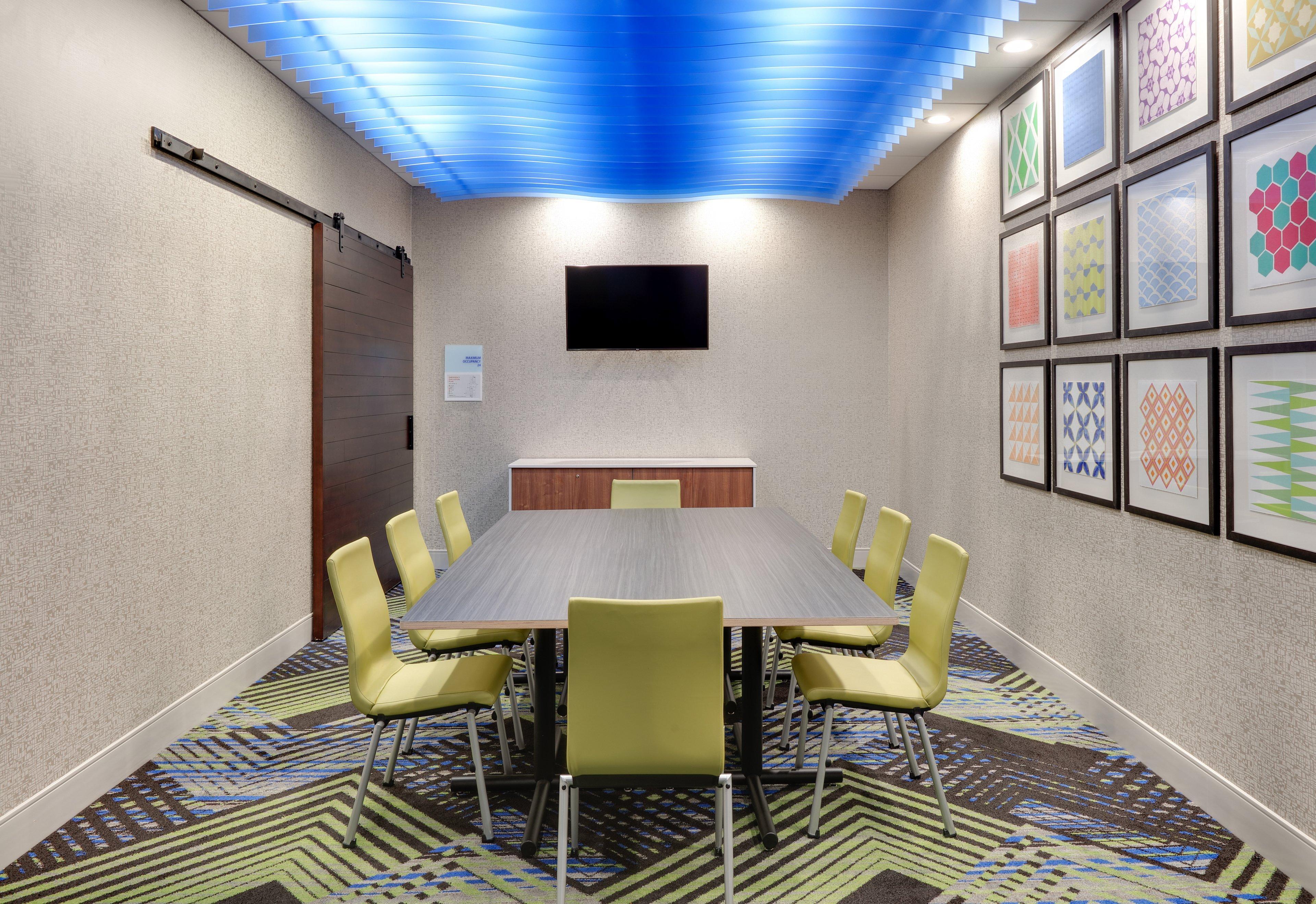Holiday Inn Express & Suites - Dallas Nw Hwy - Love Field By Ihg Dış mekan fotoğraf