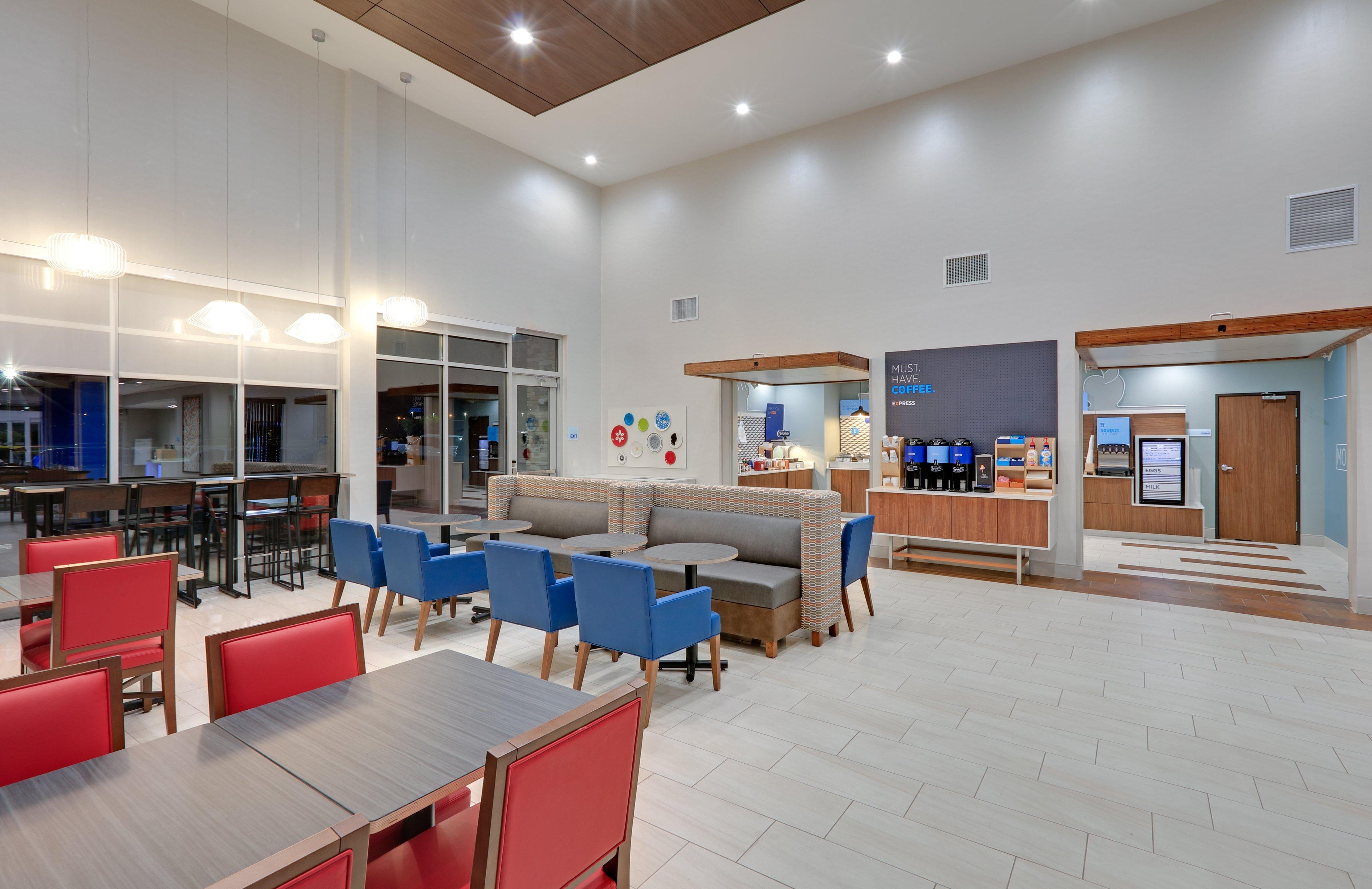 Holiday Inn Express & Suites - Dallas Nw Hwy - Love Field By Ihg Dış mekan fotoğraf
