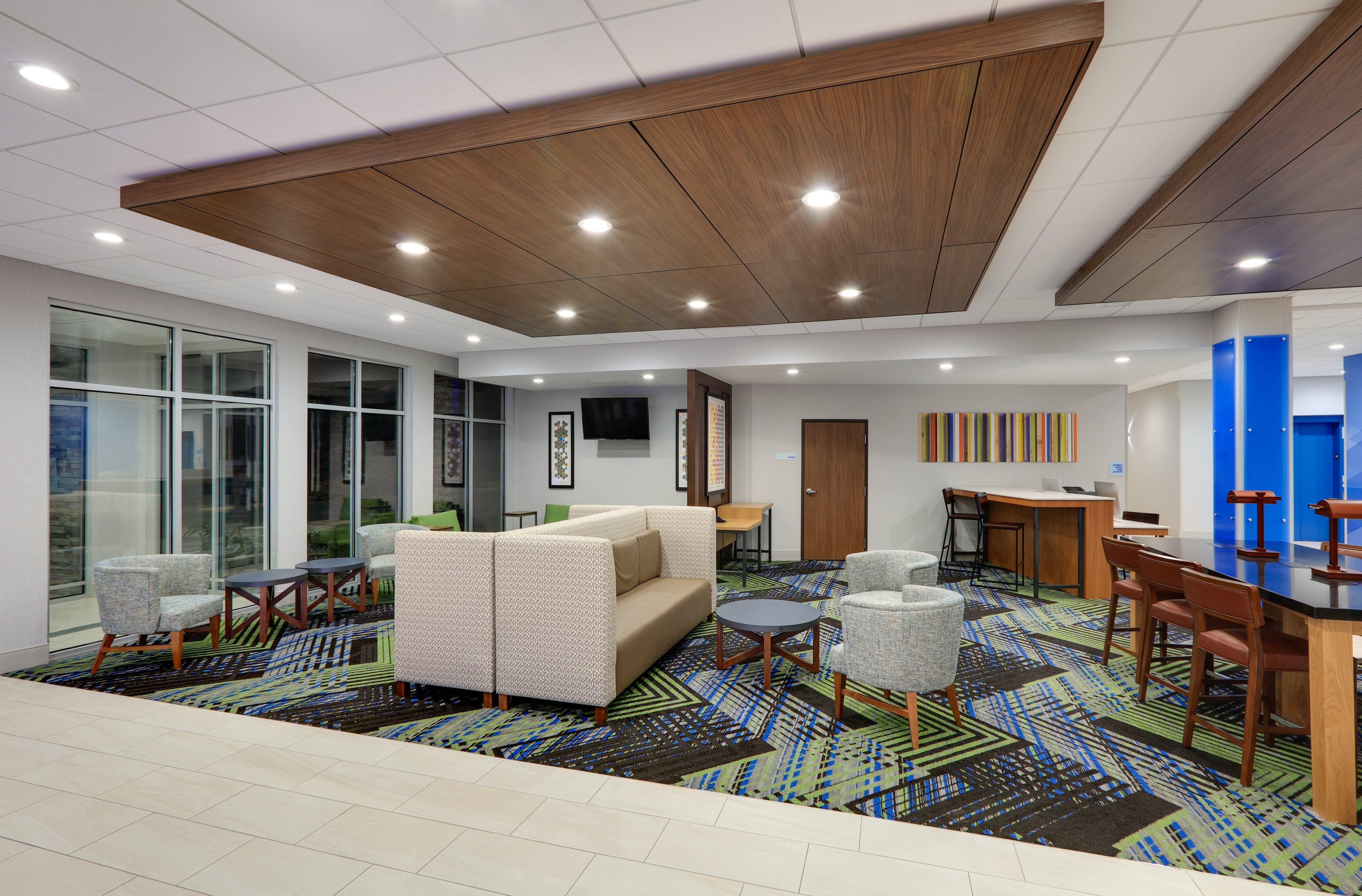 Holiday Inn Express & Suites - Dallas Nw Hwy - Love Field By Ihg Dış mekan fotoğraf