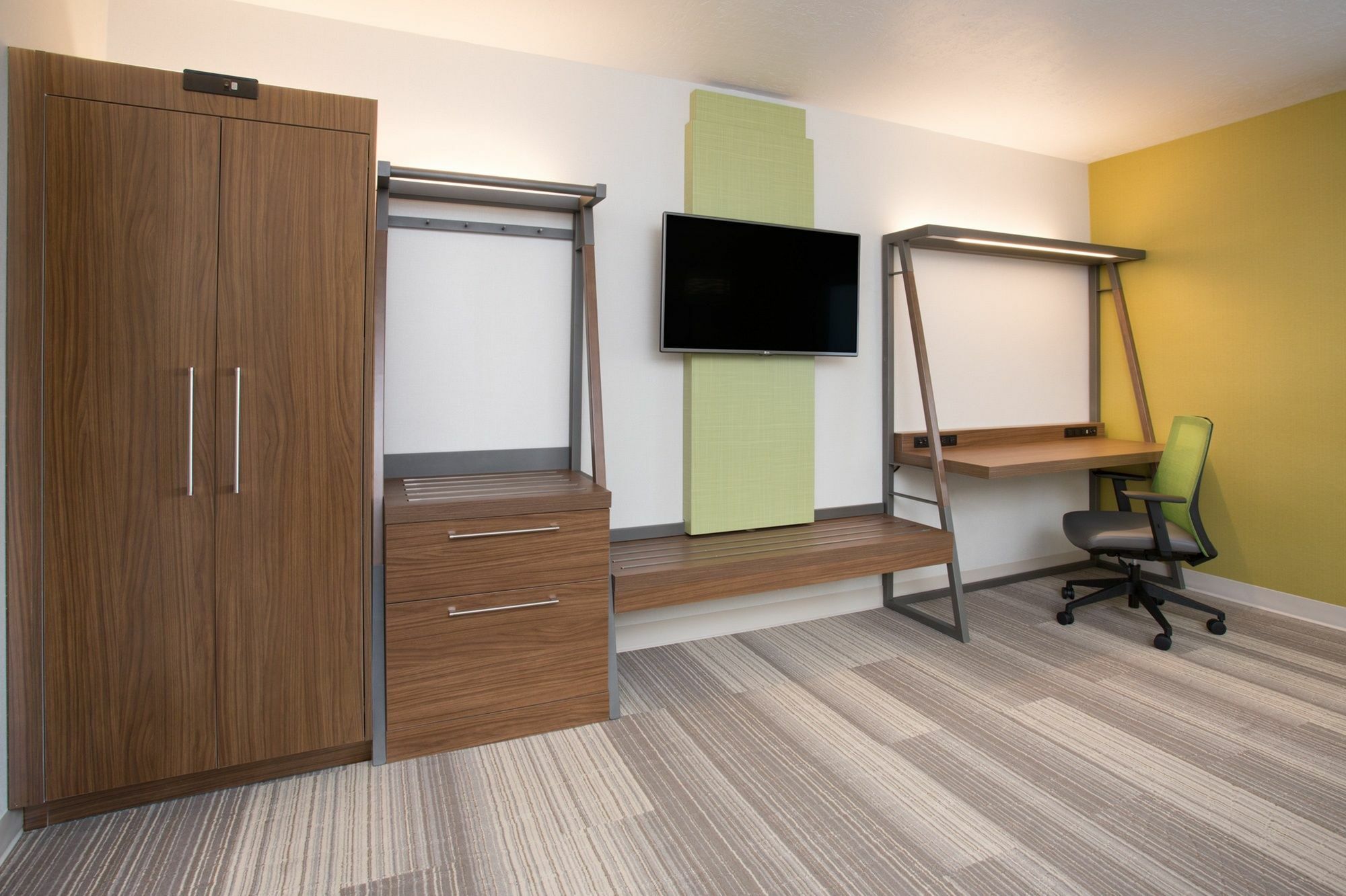 Holiday Inn Express & Suites - Dallas Nw Hwy - Love Field By Ihg Dış mekan fotoğraf